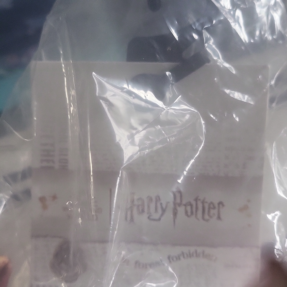 Harry Potter Sealed Not Opening Travel Pillow Adorable Comfy Love Hp - Picture 4 of 7